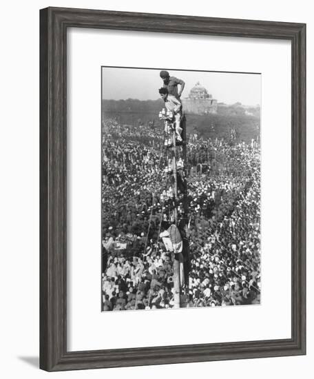 People Watching Mohandas K. Gandhi's Funeral from Tower-Margaret Bourke-White-Framed Premium Photographic Print