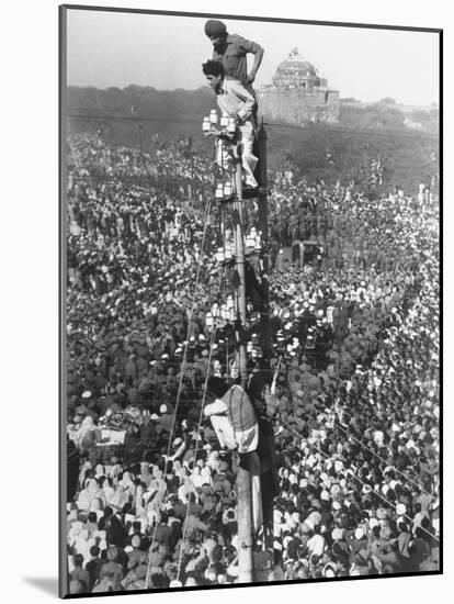 People Watching Mohandas K. Gandhi's Funeral from Tower-Margaret Bourke-White-Mounted Photographic Print