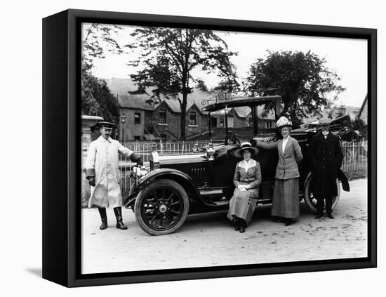 People with a 1914 Singer-null-Framed Premier Image Canvas