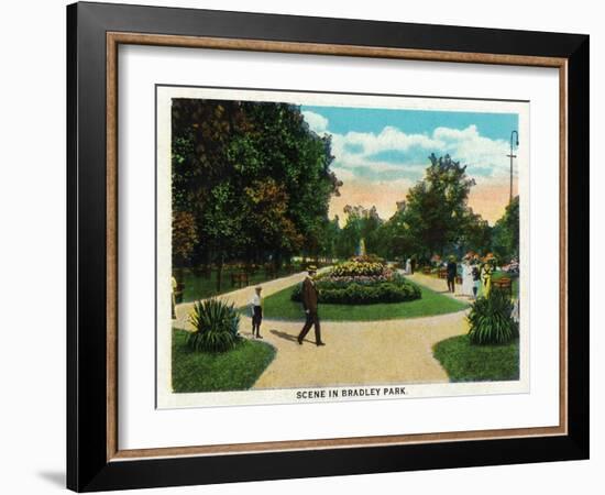 Peoria, Illinois, Scenic View in Bradley Park-Lantern Press-Framed Art Print