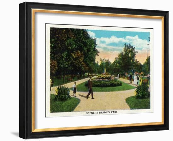 Peoria, Illinois, Scenic View in Bradley Park-Lantern Press-Framed Art Print