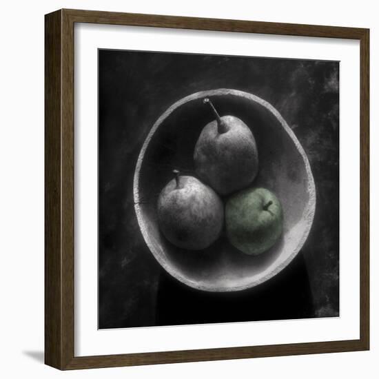 Peras - Pop-Moises Levy-Framed Photographic Print