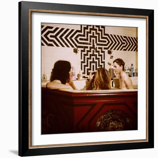 Performance, Mick Jagger, Anita Pallenberg, Michele Breton, 1970-null-Framed Premium Photographic Print