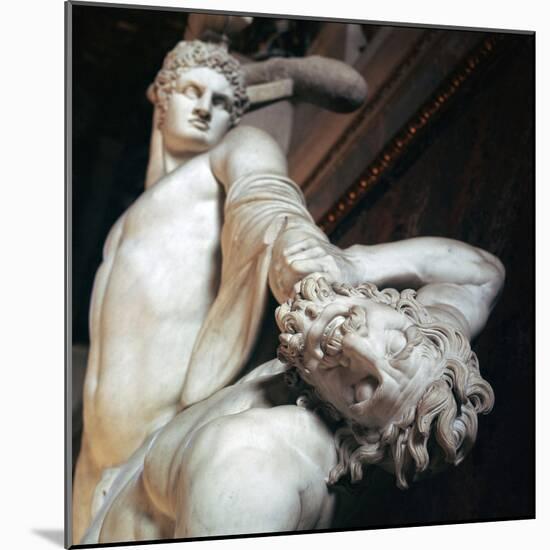 Perseus fights with the centaur. Artist: Unknown-Unknown-Mounted Giclee Print