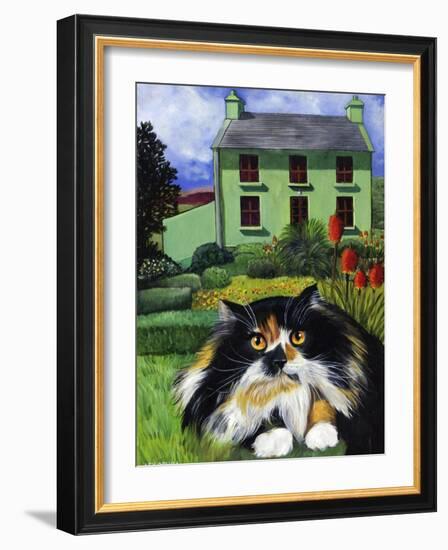 Persian Cat in Ireland (Chat Persan En Irland)-Isy Ochoa-Framed Giclee Print