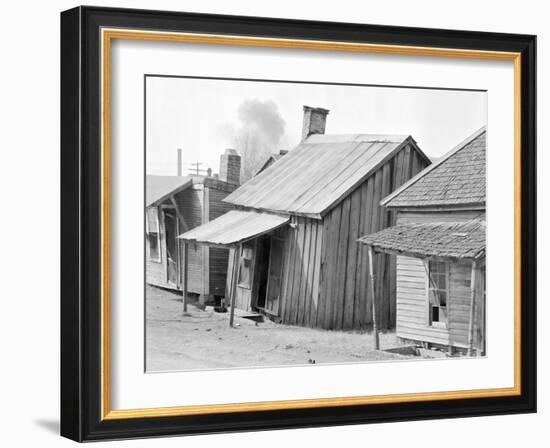 person houses, Mississippi, 1936-Walker Evans-Framed Photographic Print