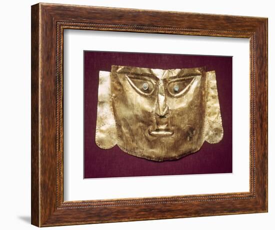 Peru: Chimu Gold Mask-null-Framed Photographic Print