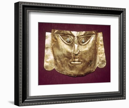 Peru: Chimu Gold Mask-null-Framed Photographic Print