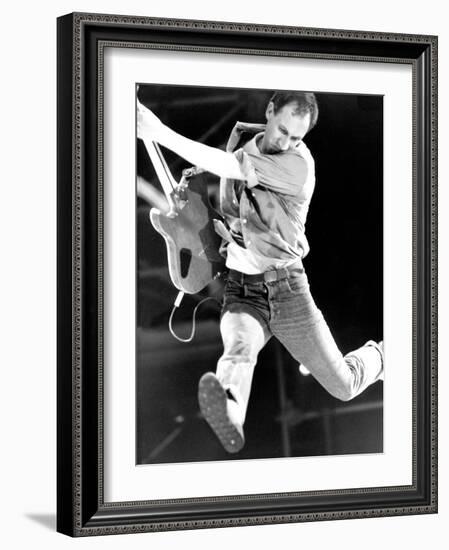 Pete Townshend of the Who-Associated Newspapers-Framed Photo