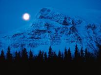 Snowy Mountain-Peter Lilja-Photographic Print