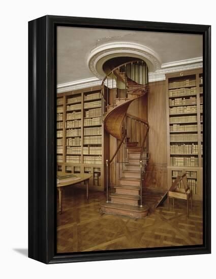 Petits Appartements : Bibliothèque particulière de l'Empereur. Décor de boiseries et dessus de-null-Framed Premier Image Canvas