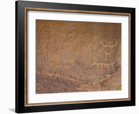 Petroglyphs Near Una Vida, Chaco Culture National Historic Park, New Mexico, USA-James Hager-Framed Photographic Print