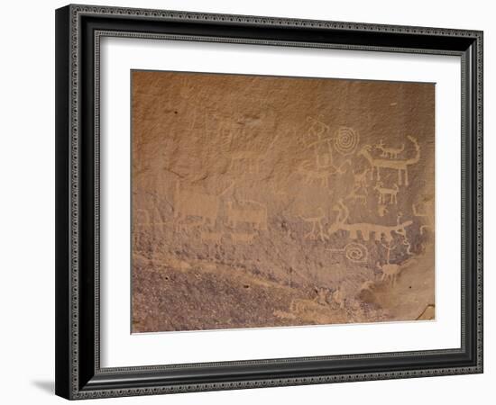 Petroglyphs Near Una Vida, Chaco Culture National Historic Park, New Mexico, USA-James Hager-Framed Photographic Print