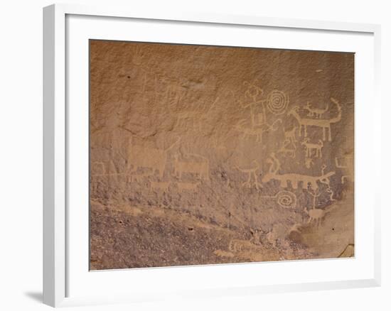 Petroglyphs Near Una Vida, Chaco Culture National Historic Park, New Mexico, USA-James Hager-Framed Photographic Print