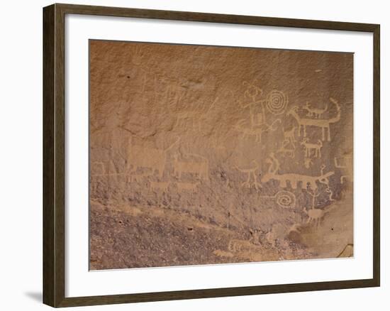 Petroglyphs Near Una Vida, Chaco Culture National Historic Park, New Mexico, USA-James Hager-Framed Photographic Print