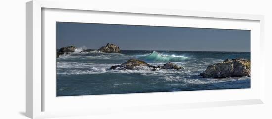 Pfeiffer Beach, Big Sur, California, Crashing Waves in Panorama-Sheila Haddad-Framed Photographic Print