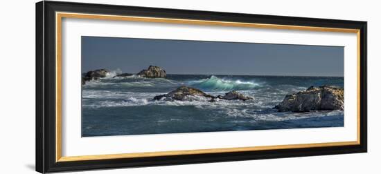 Pfeiffer Beach, Big Sur, California, Crashing Waves in Panorama-Sheila Haddad-Framed Photographic Print