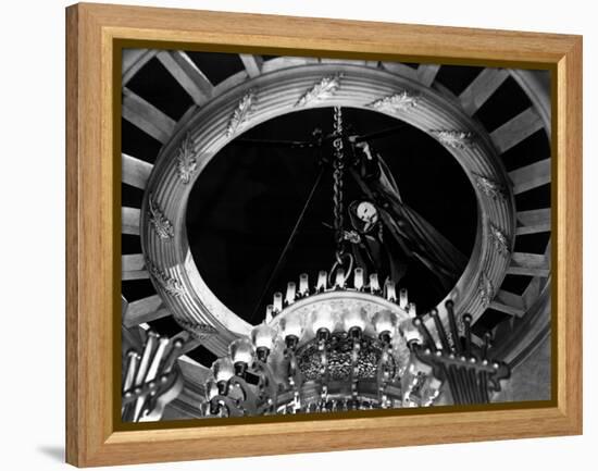 Phantom Of The Opera, Claude Rains, 1943, Chandelier-null-Framed Stretched Canvas