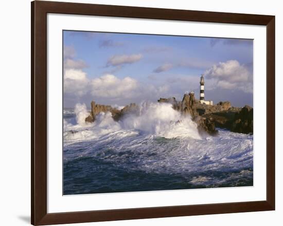 Phare du Creac'h-Jean Guichard-Framed Art Print