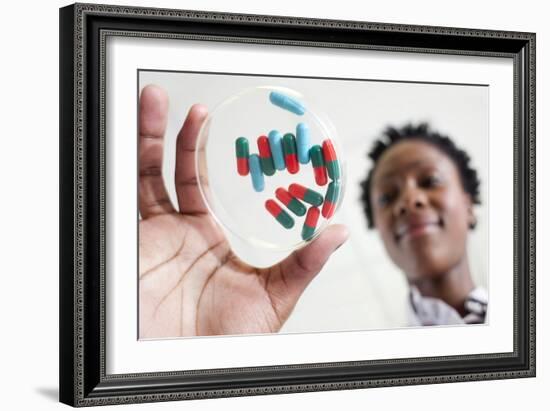 Pharmaceutical Research-Science Photo Library-Framed Photographic Print