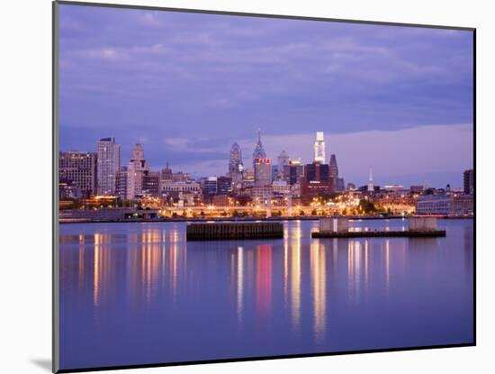 Philadelphia Skyline and Delaware River, Philadelphia, Pennsylvania-Richard Cummins-Mounted Photographic Print