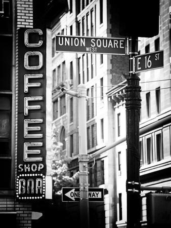 Coffee Shop Bar Sign, Union Square, Manhattan, New York, US, Old