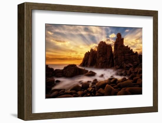 phillip-island-1-Lincoln Harrison-Framed Photo