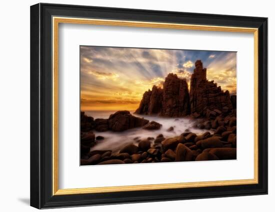 phillip-island-1-Lincoln Harrison-Framed Photo