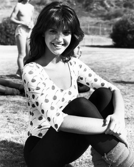 Pics phoebe cates Phoebe Cates