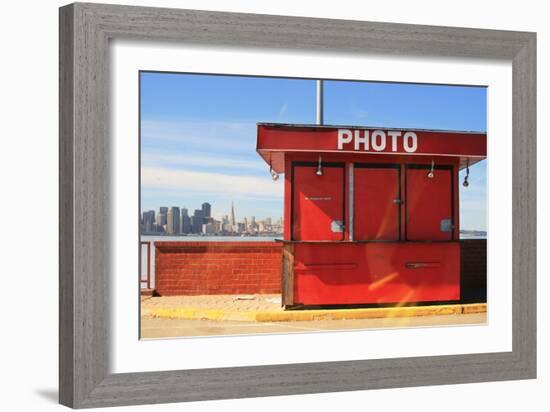 Photo Bungalow. San Francisco, California, Usa-logoboom-Framed Art Print