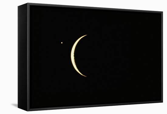 Photo of Venus & Crescent Moon-Fred Espenak-Framed Premier Image Canvas