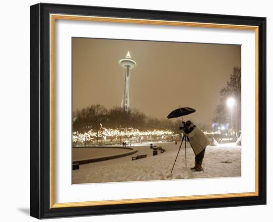 Photographer Anthony Evora Uses an Umbrella to Keep Falling Snow Off of His Camera, in Seattle-null-Framed Photographic Print
