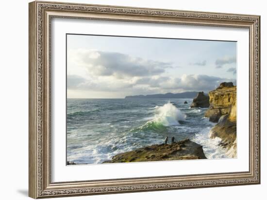 Photographers Along Cape Kiwanda. Pacific City, OR-Justin Bailie-Framed Photographic Print