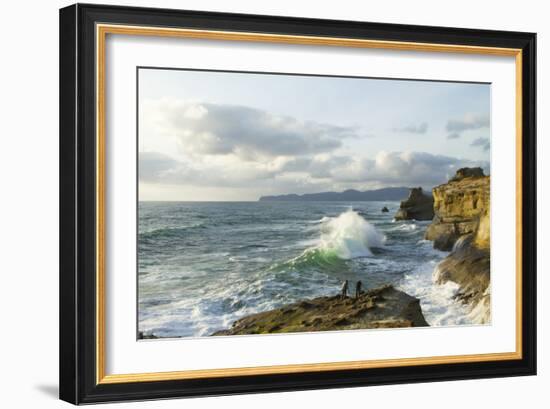 Photographers Along Cape Kiwanda. Pacific City, OR-Justin Bailie-Framed Photographic Print