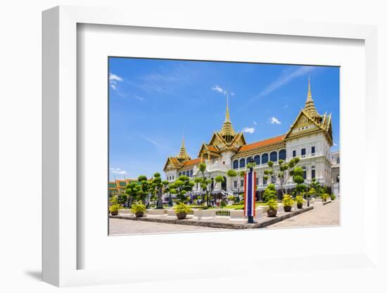 Phra Thinang Chakri Maha Prasat throne hall, Grand Palace complex, Bangkok, Thailand-Jason Langley-Framed Photographic Print