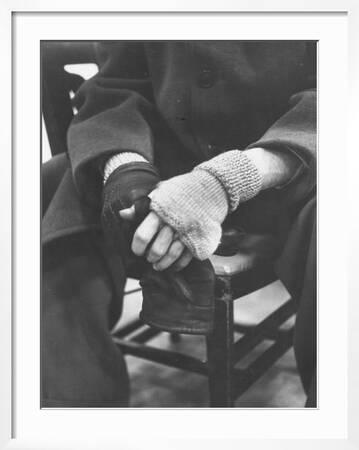 Pianist Glenn Gould in Fingerless Gloves Worn to Keep Hands Supple,  Columbia Recording Studio' Premium Photographic Print - Gordon Parks |  Art.com
