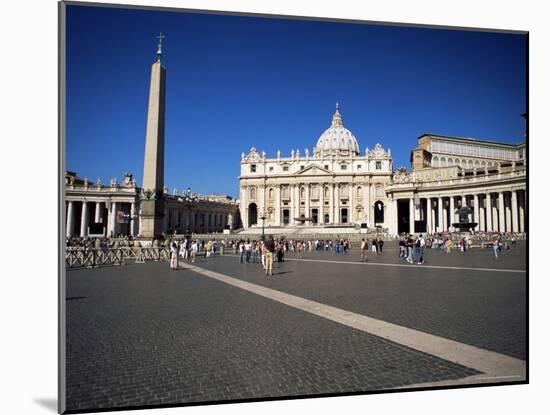 Piazza San Pietro (St. Peter's Square), View to St. Peter's Basilica, Vatican City, Lazio, Italy-Ruth Tomlinson-Mounted Photographic Print