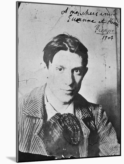 Picasso à Paris (photographie dédicacée "à mes chers amis Suzanne et Henri Bloch")-Ricardo Canals y Llambi-Mounted Giclee Print