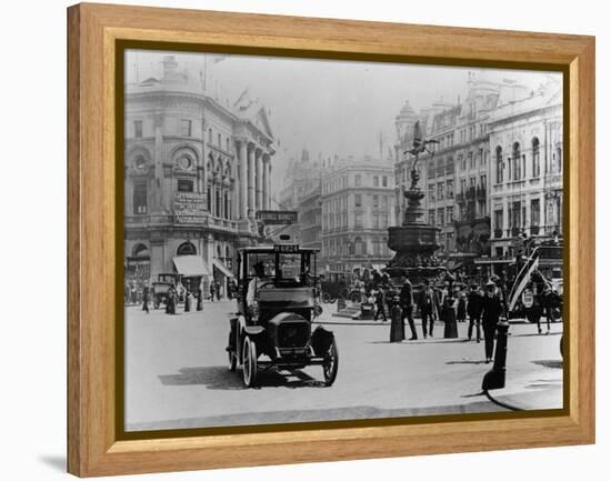 Piccadilly Circus, 1910-null-Framed Premier Image Canvas