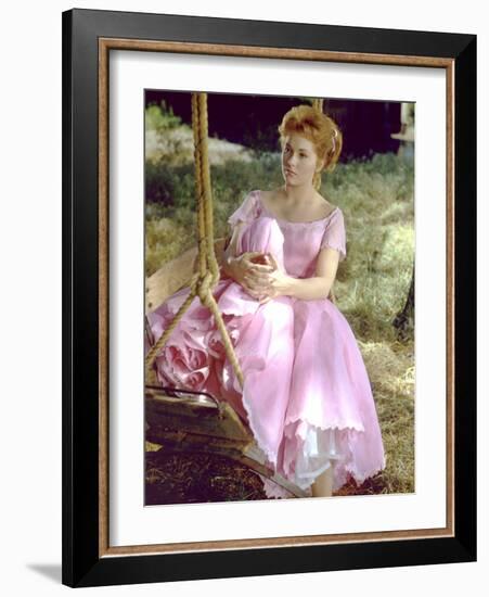 PICNIC, 1956 directed by JOSHUA LOGAN Kim Novak (photo)-null-Framed Photo