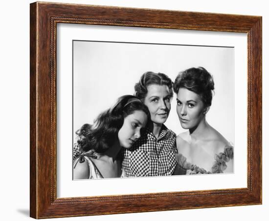 PICNIC, 1956 directed by JOSHUA LOGAN Susan Strasberg, Betty Field and Kim Novak (b/w photo)-null-Framed Photo