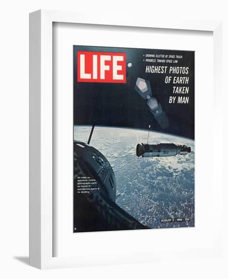 Picture from Aboard Gemini 10, Floating 185 Miles Above the Earth, August 5, 1966-Michael Collins-Framed Photographic Print