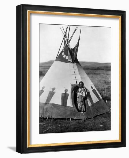 Piegan Girl, 1910-Edward S. Curtis-Framed Giclee Print