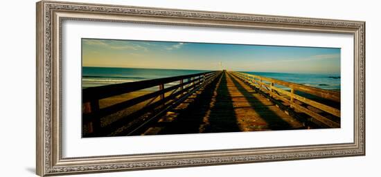 Pier in the Pacific Ocean, Cayucos Pier, Cayucos, California, Usa-null-Framed Photographic Print