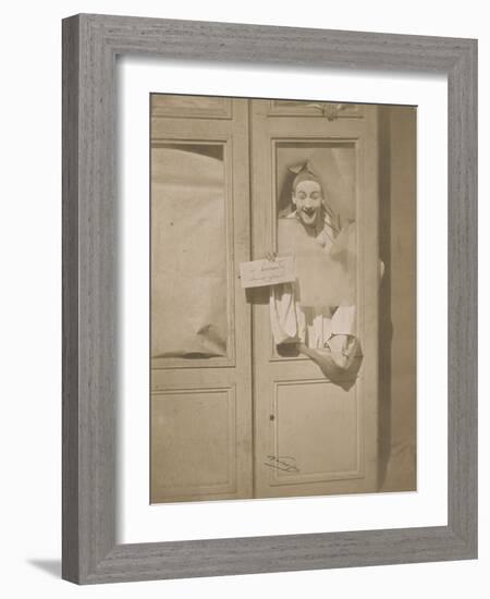 Pierrot enjambant une porte-fenêtre-Gaspard Félix Tournachon-Framed Giclee Print