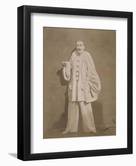 Pierrot riant-Gaspard Félix Tournachon-Framed Giclee Print