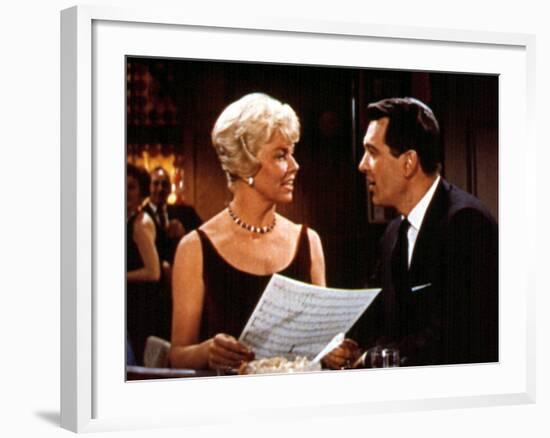 Pillow Talk, Doris Day, Rock Hudson, 1959-null-Framed Photo