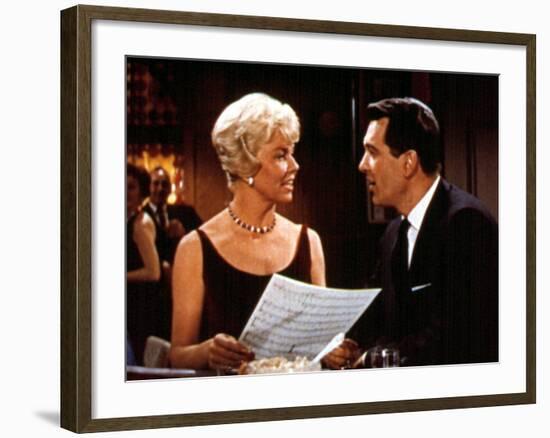 Pillow Talk, Doris Day, Rock Hudson, 1959-null-Framed Photo