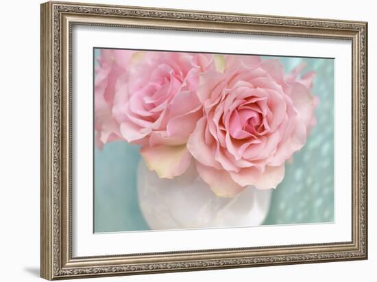 Pink Rose Bouquet-Cora Niele-Framed Photographic Print