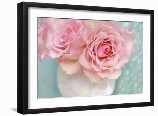 Pink Rose Bouquet-Cora Niele-Framed Photographic Print